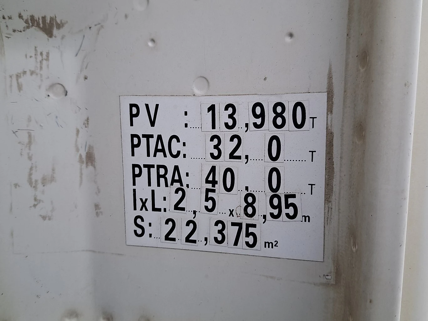 Volvo Fm 8х4 тристранно разтоварване, снимка 14 - Камиони - 54095084