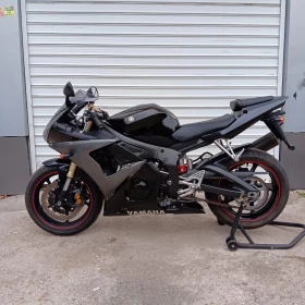  Yamaha YZF-R6