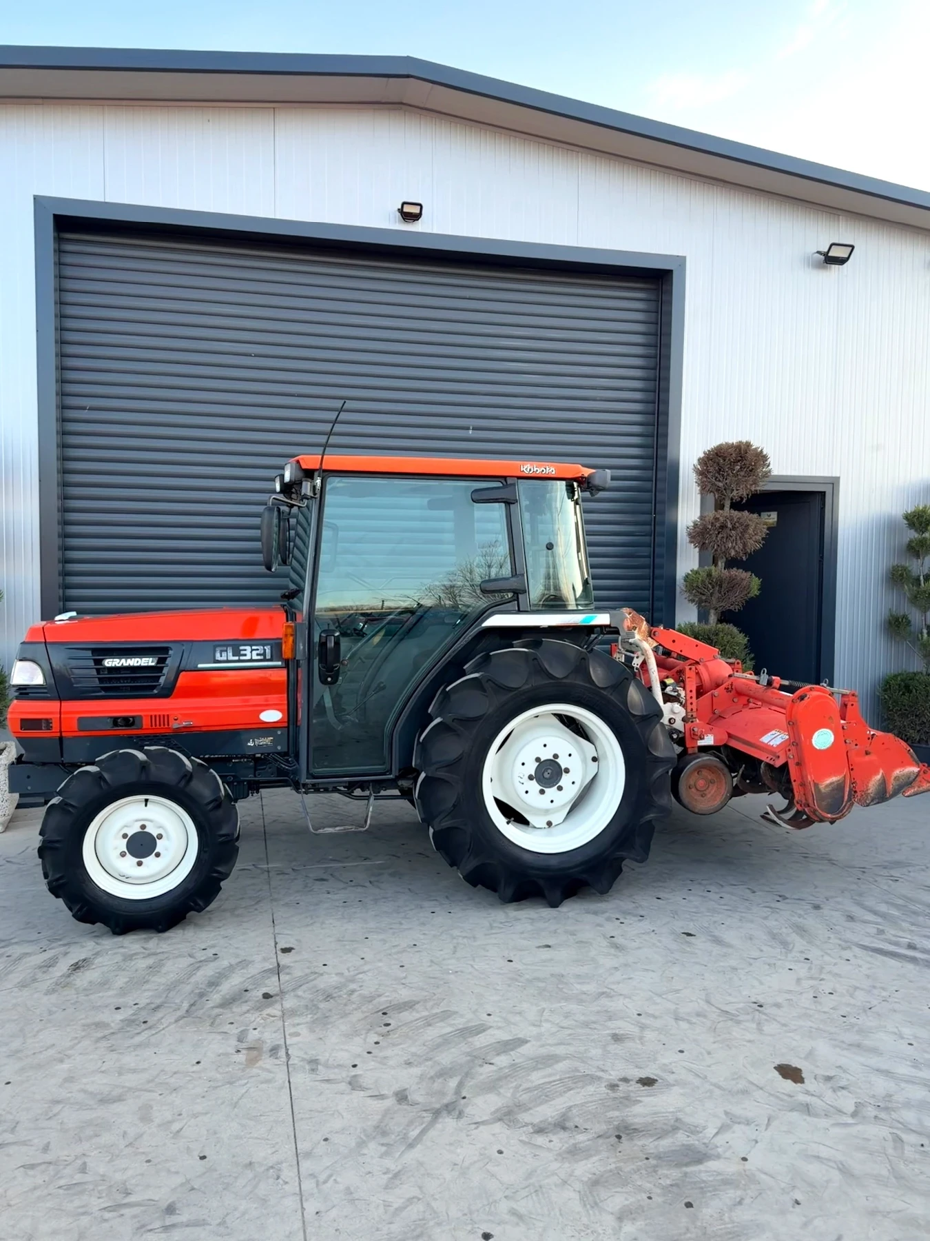 Трактор Kubota GL321, снимка 7 - Селскостопанска техника - 53786756