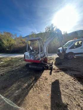 Багер Takeuchi TB016, снимка 5