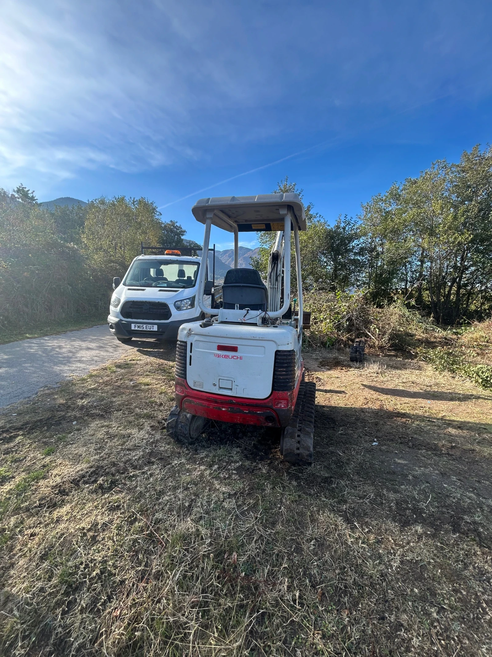 ����� Takeuchi TB016 | Mobile.bg � ����������� 4