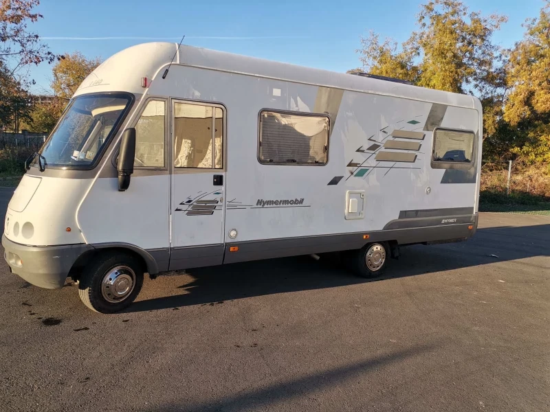 Кемпер HYMER / ERIBA, снимка 3 - Каравани и кемпери - 48038879