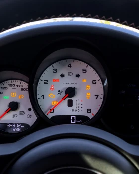 Porsche 911 Carrera 4S, снимка 8