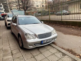 Mercedes-Benz C 220, снимка 1