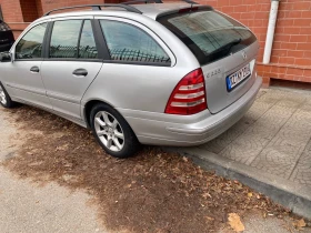 Mercedes-Benz C 220, снимка 16