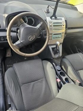 Toyota Corolla verso, снимка 6