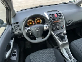 Toyota Auris 1.6i Facelift ШВЕЙЦАРИЯ, снимка 10