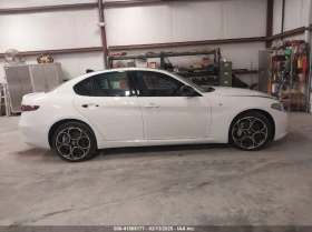 Alfa Romeo Giulia 2024 ALFA ROMEO GIULIA TI AWD - 41500 лв. - 22078082 4