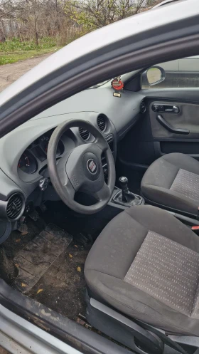 Seat Cordoba 1.4 tdi, снимка 7