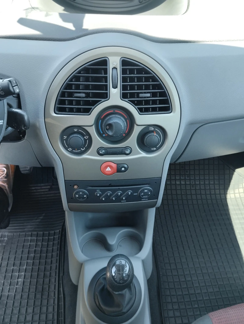 Renault Modus 1.5 DCI, снимка 12 - Автомобили и джипове - 46472409