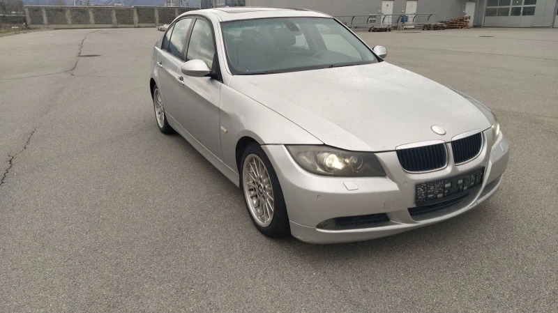 BMW 320, снимка 1 - Автомобили и джипове - 48075832