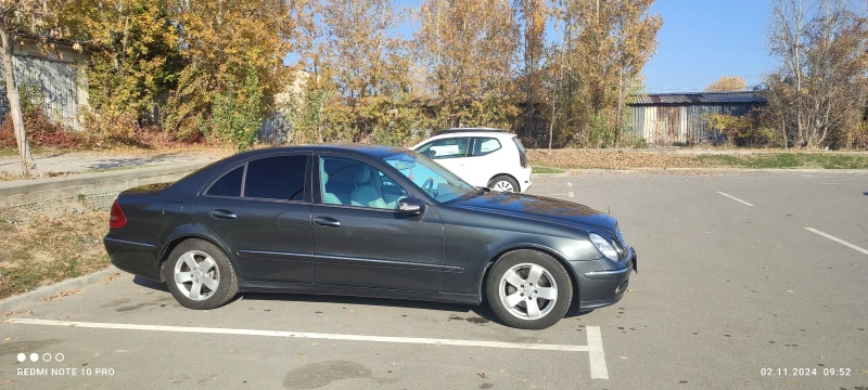 Mercedes-Benz E 320 Седан, снимка 7 - Автомобили и джипове - 47961494