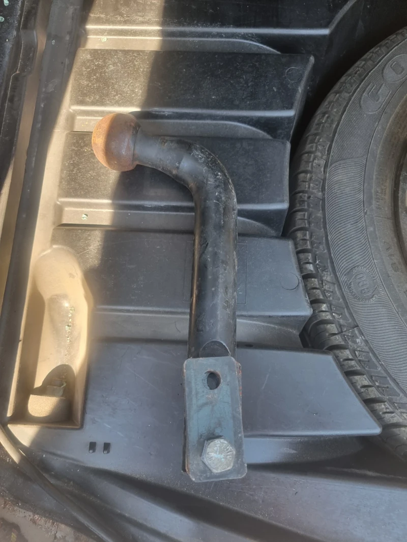 Mercedes-Benz C 220 AUTOMATIC, снимка 5 - Автомобили и джипове - 50990953