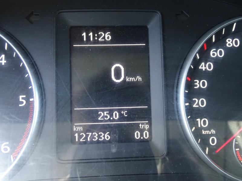 VW Caddy 4x4, снимка 10 - Автомобили и джипове - 51568980