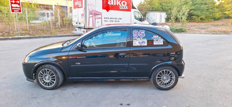 Opel Corsa 1.8 GSI , снимка 10 - Автомобили и джипове - 51801796