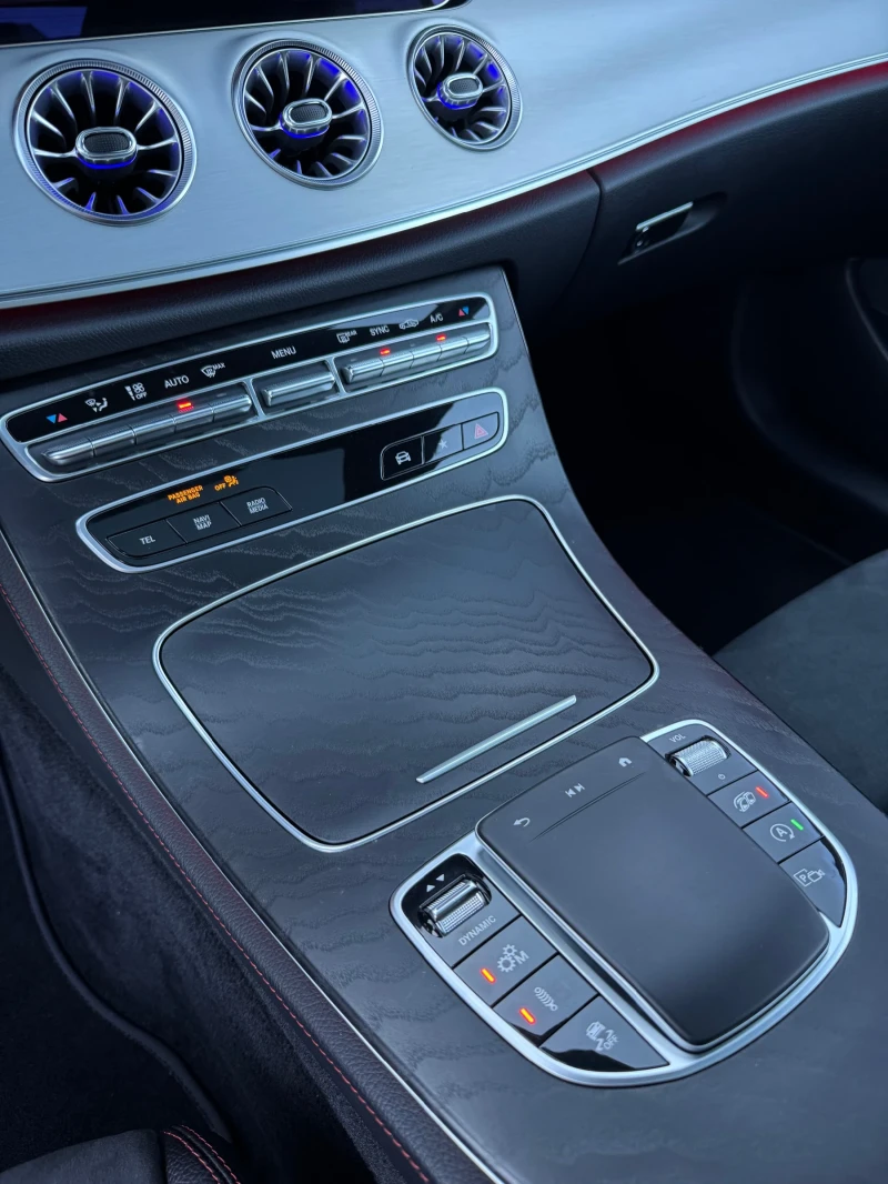 Mercedes-Benz E 53 AMG 4MATIC+ , снимка 14 - Автомобили и джипове - 52588192