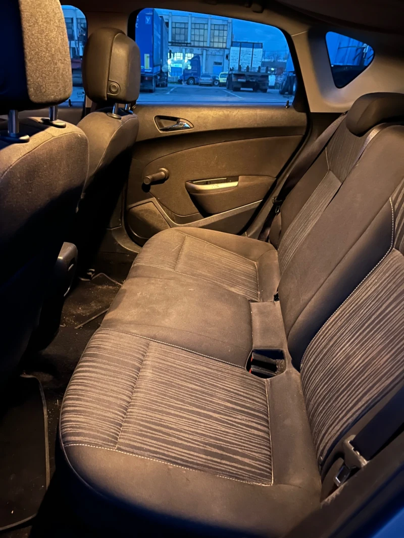 Opel Astra 1.6 LPG, снимка 7 - Автомобили и джипове - 52631378