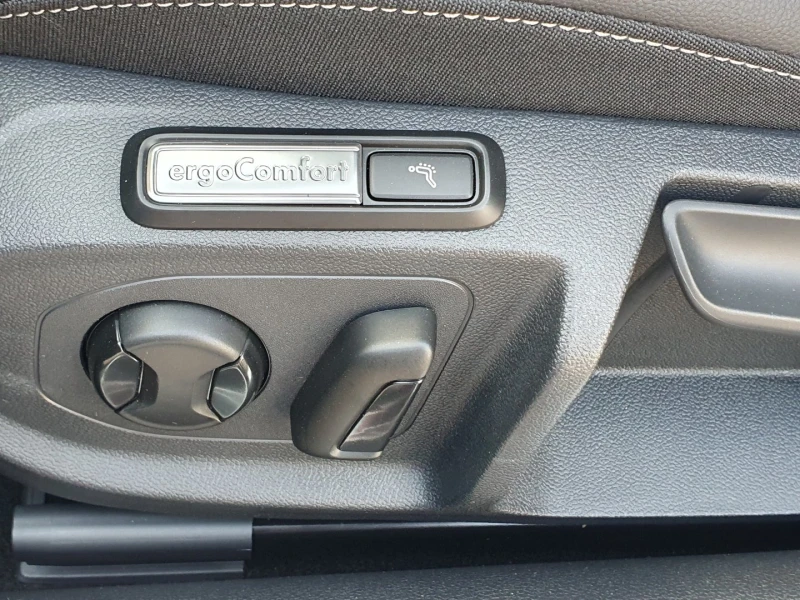 VW Arteon Elegance 2.0 TSI OPF DSG, снимка 10 - Автомобили и джипове - 52686578