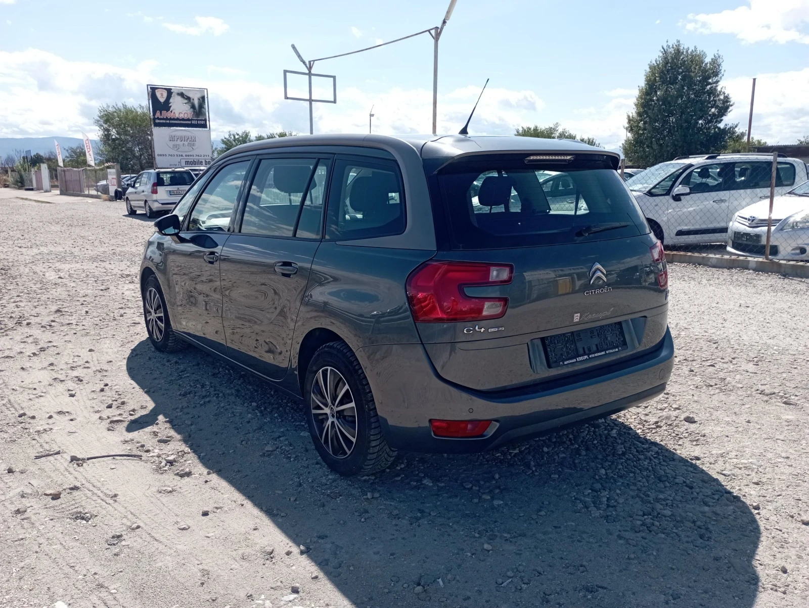 Citroen C4 Picasso 7 места, Пълен автомат - изображение 4