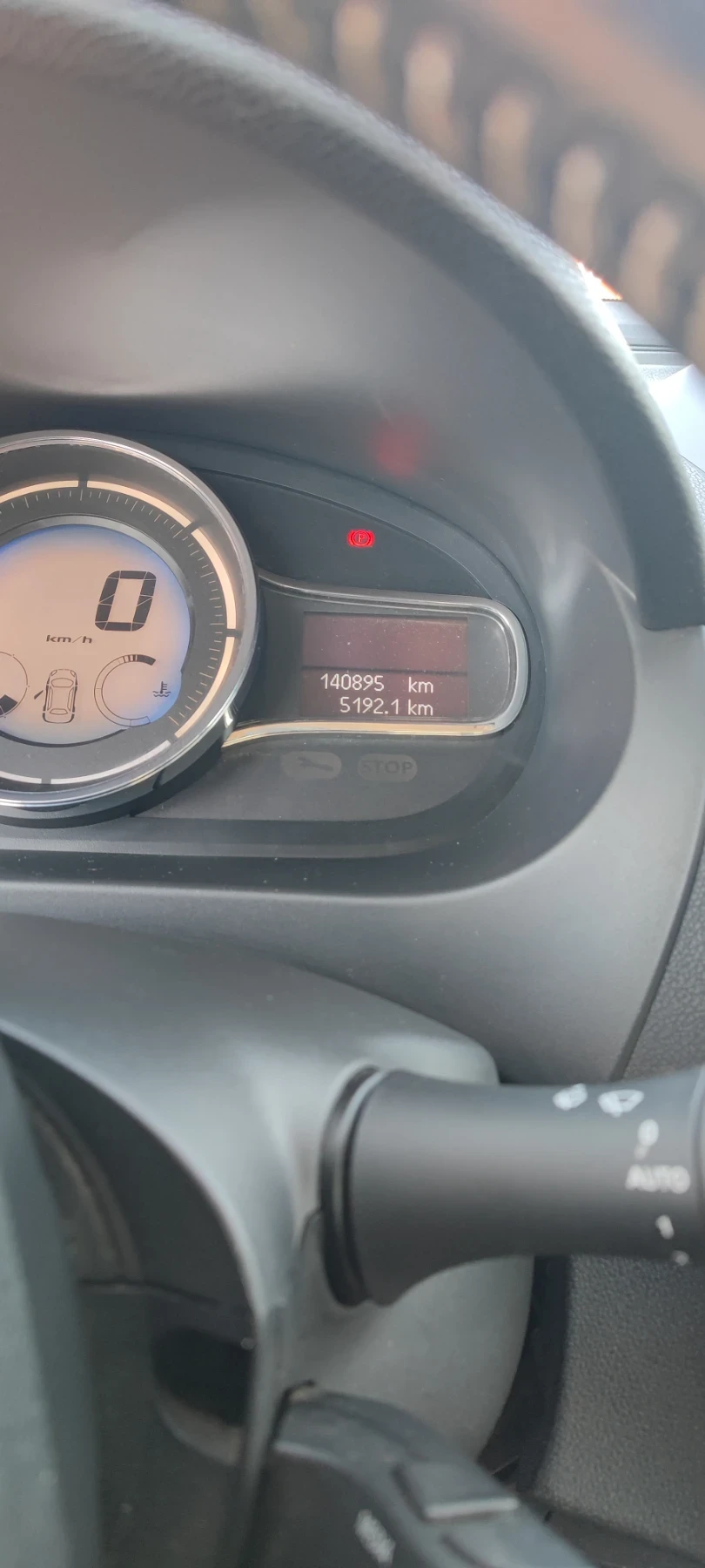 Renault Fluence  - изображение 7