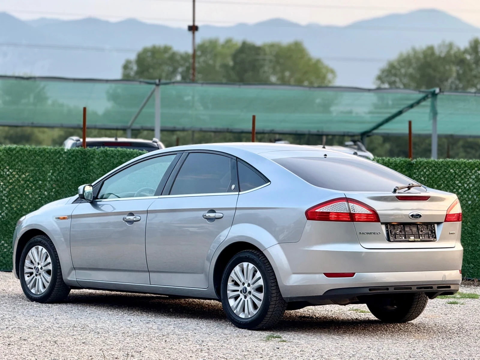 Ford Mondeo 2.0TDCi * * GHIA* *  - изображение 5