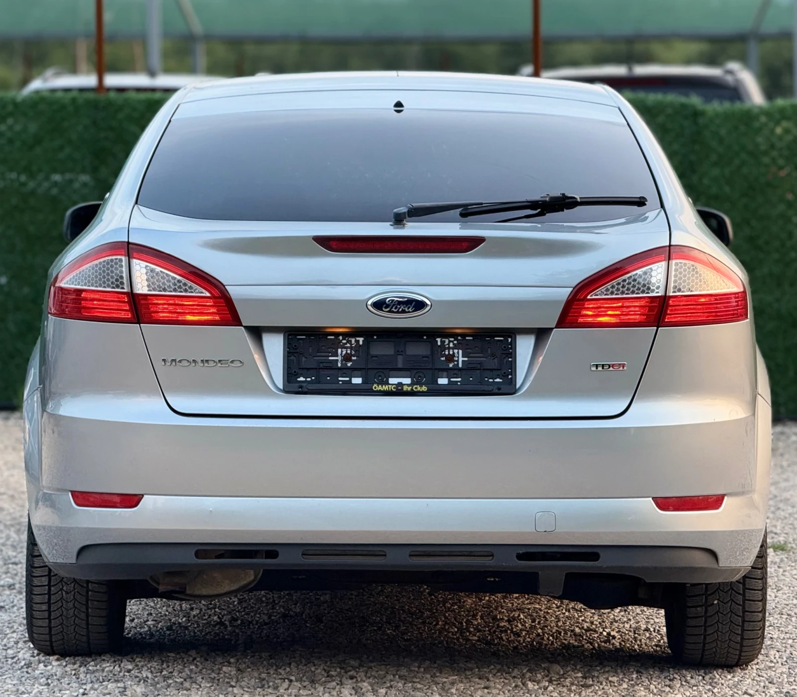 Ford Mondeo 2.0TDCi * * GHIA* *  - изображение 6