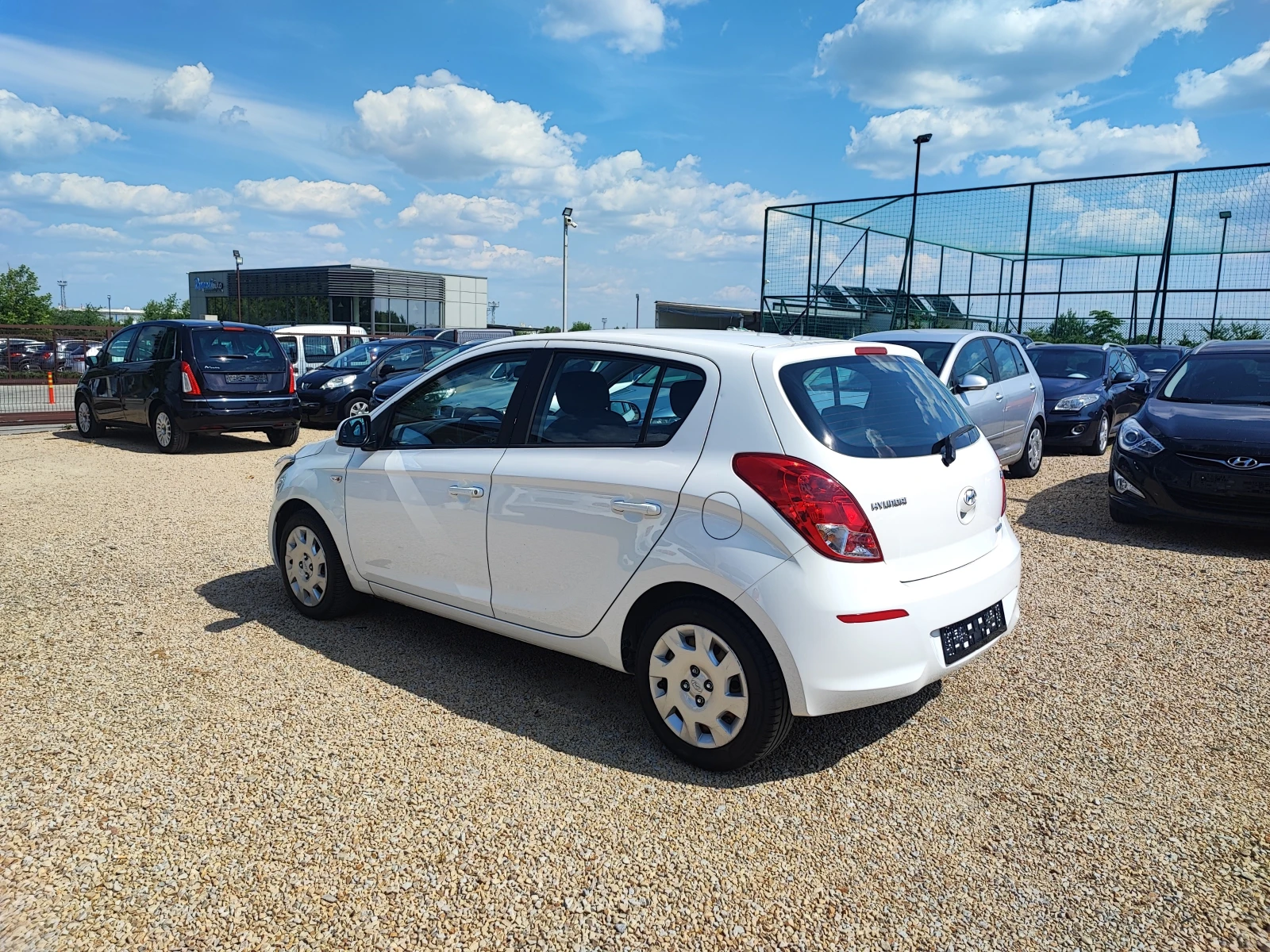 Hyundai I20  - изображение 9
