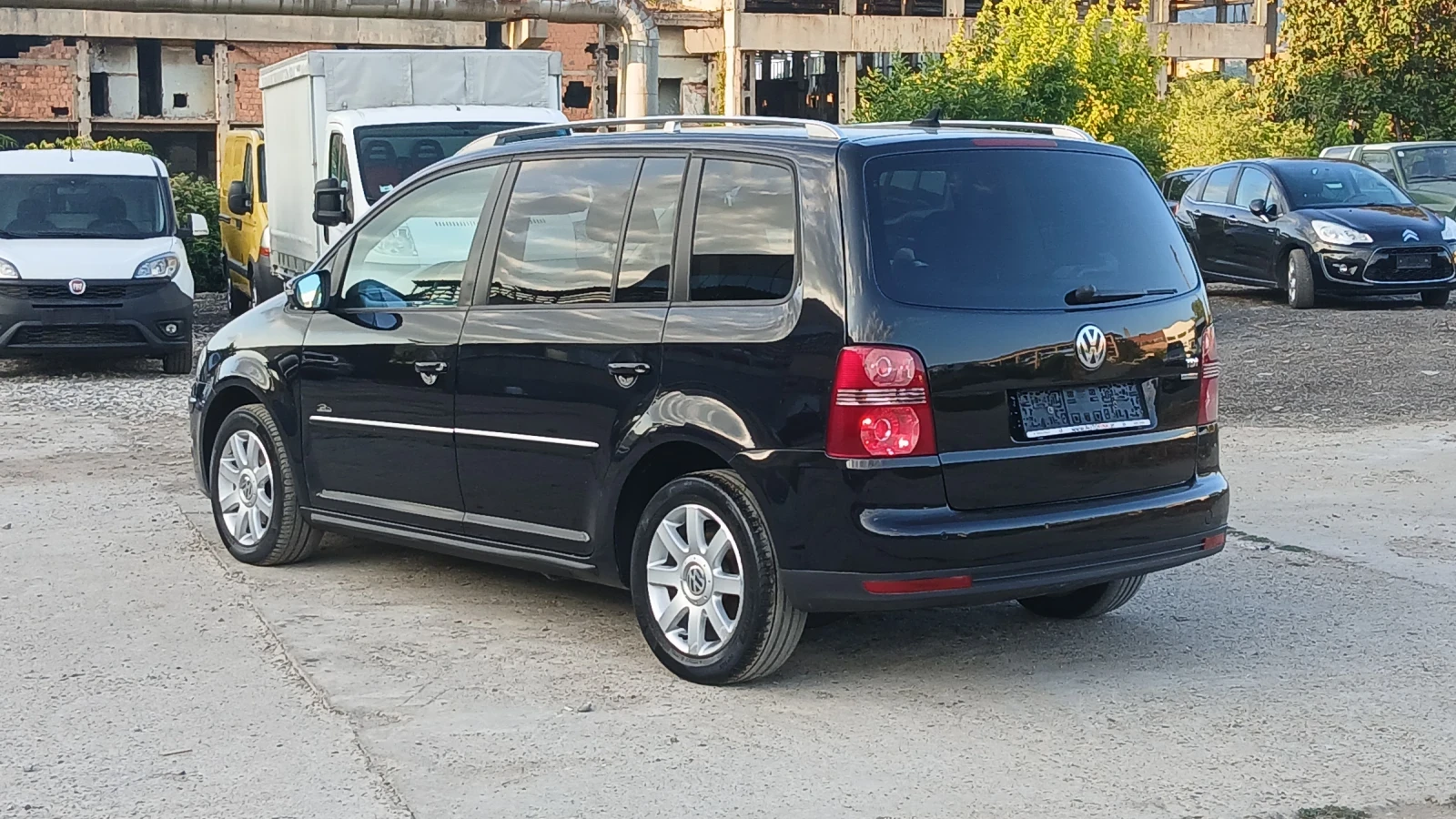 VW Touran 1.9TDI 105кс 6+ 1 - изображение 3