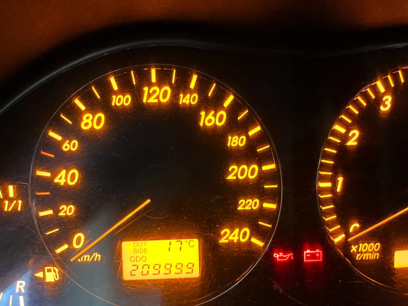 Toyota Avensis  - изображение 2