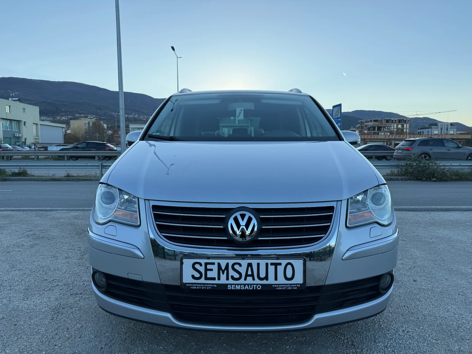 VW Touran 2.0 TDI BMM HIGHLINE 6+ 1  EURO 4   | Mobile.bg   2
