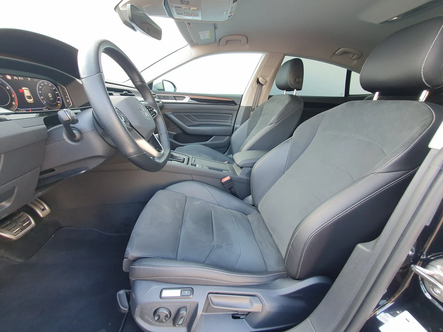VW Arteon Elegance 2.0 TSI OPF DSG | Mobile.bg � ����������� 4