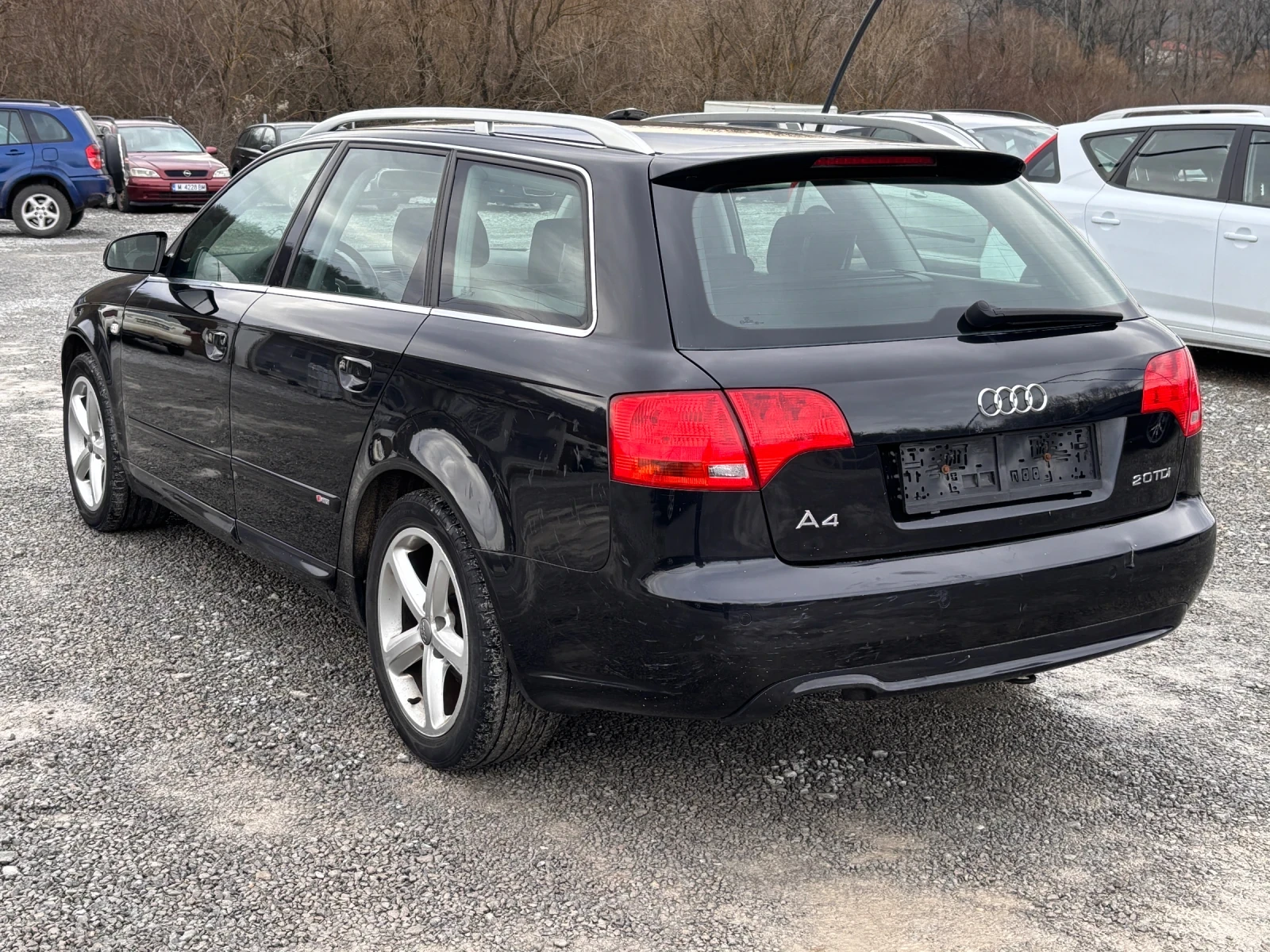 Audi A4 2.0 TDI Sline - изображение 4