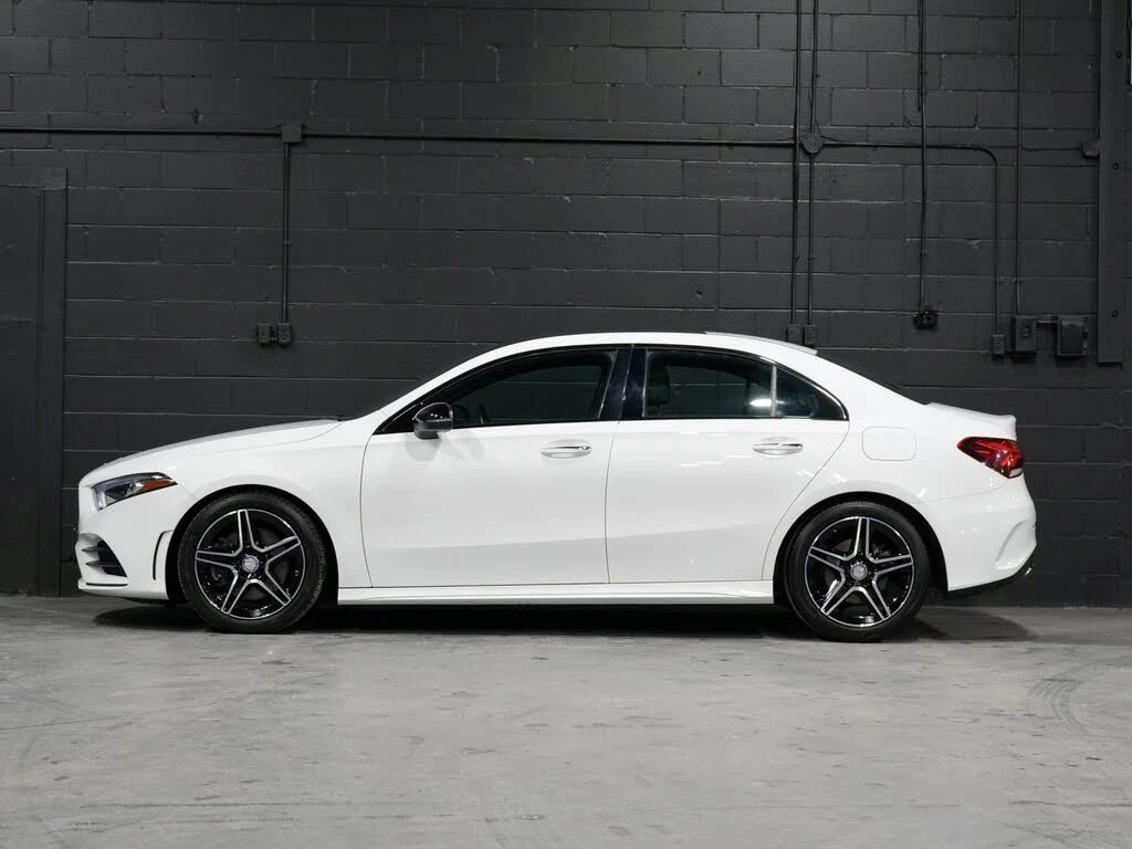 Mercedes-Benz A 220 * AMG Line * HeadUp * * A���������* (���� �� ��) | Mobile.bg � ����������� 6