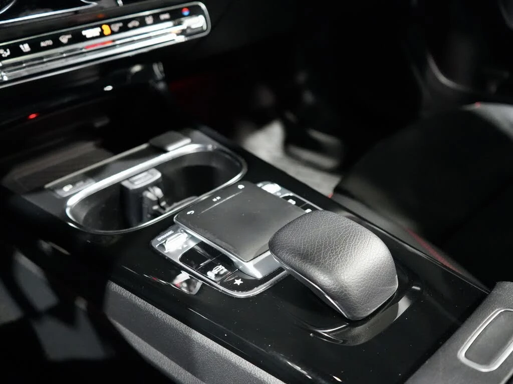 Mercedes-Benz A 220 * AMG Line * HeadUp * * A���������* (���� �� ��) | Mobile.bg � ����������� 15