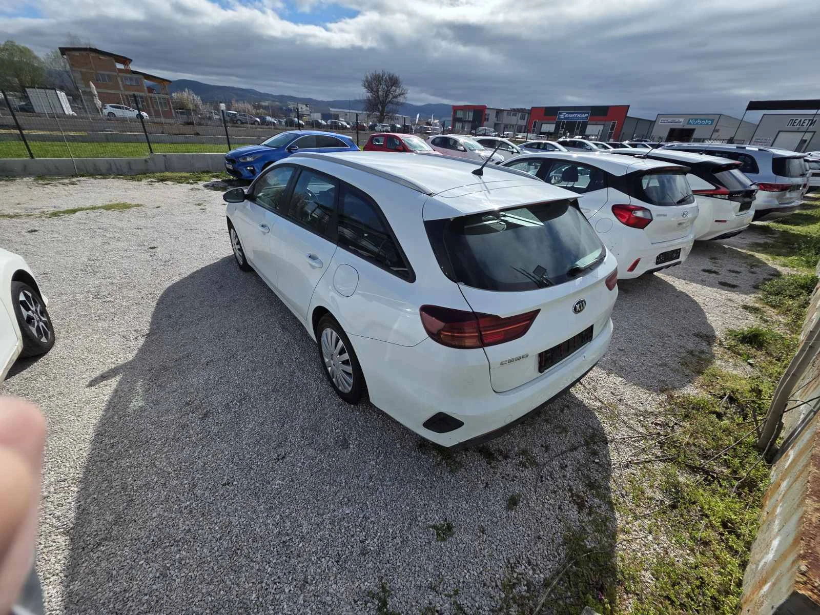 Kia Ceed 1.4i | Mobile.bg � ����������� 5