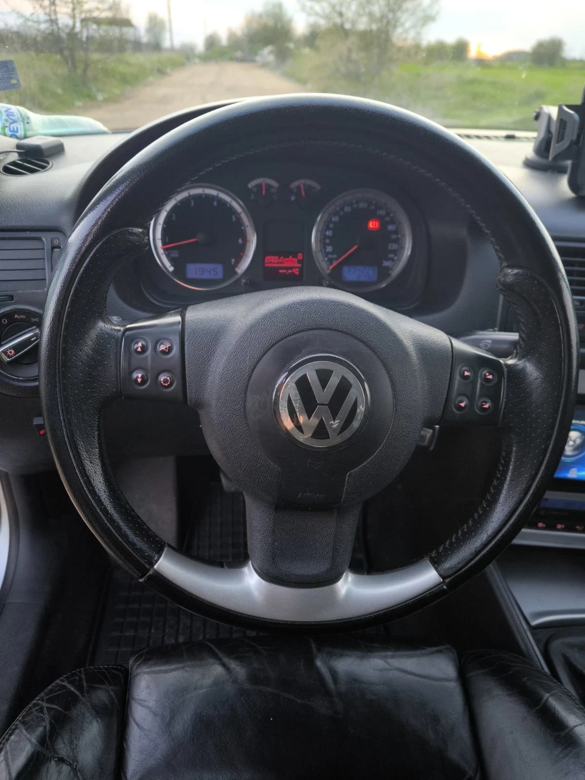 VW Golf 2.8 VR6 4motion, снимка 11 - Автомобили и джипове - 54198067