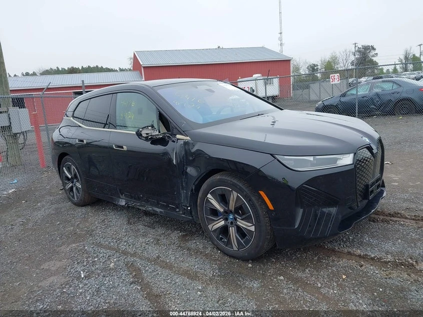 BMW iX xDrive50