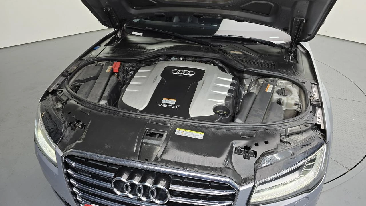 Audi A8 60TDI Matrix* 360* Distronic* HeadUp* Масаж* Bose, снимка 17 - Автомобили и джипове - 54740435