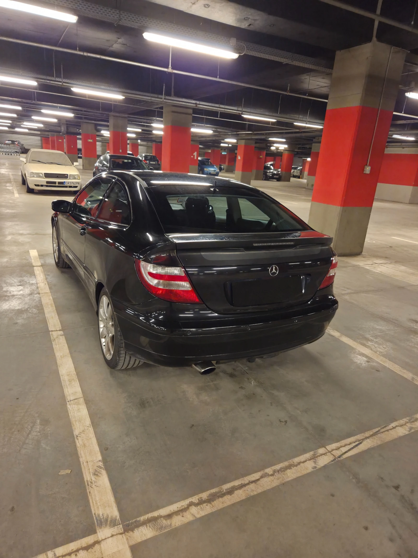Mercedes-Benz C 200 Kompresor, снимка 4 - Автомобили и джипове - 55805758