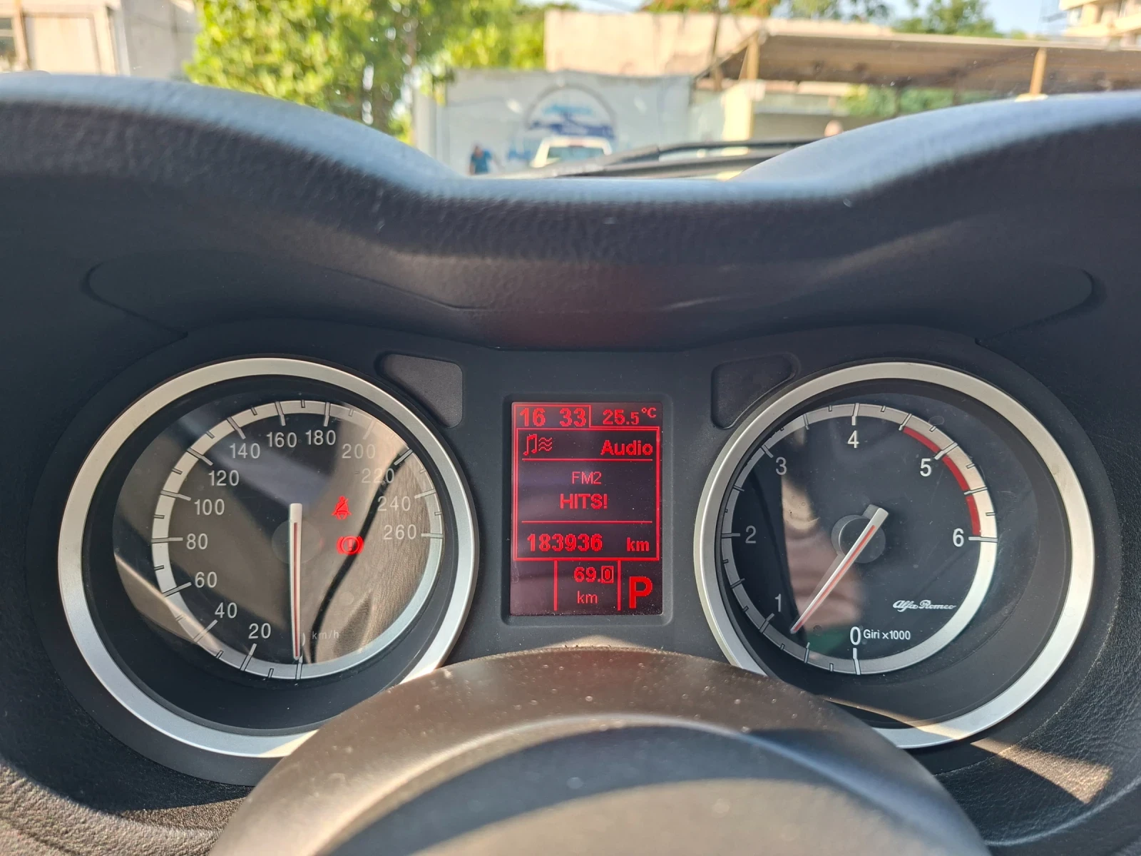 Alfa Romeo 159 2.4JTDm, снимка 3 - Автомобили и джипове - 56057063