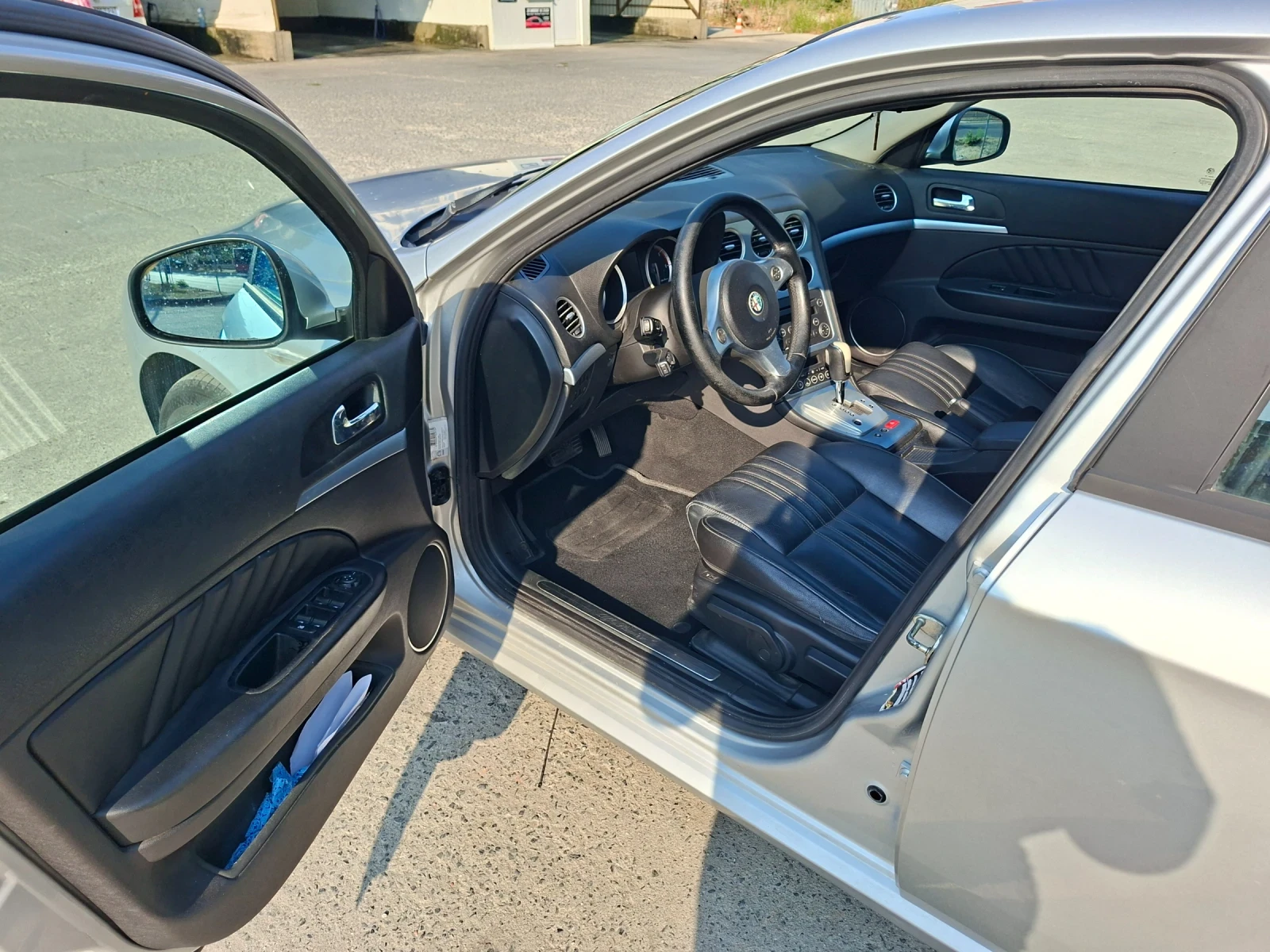 Alfa Romeo 159 2.4JTDm, снимка 5 - Автомобили и джипове - 56057063