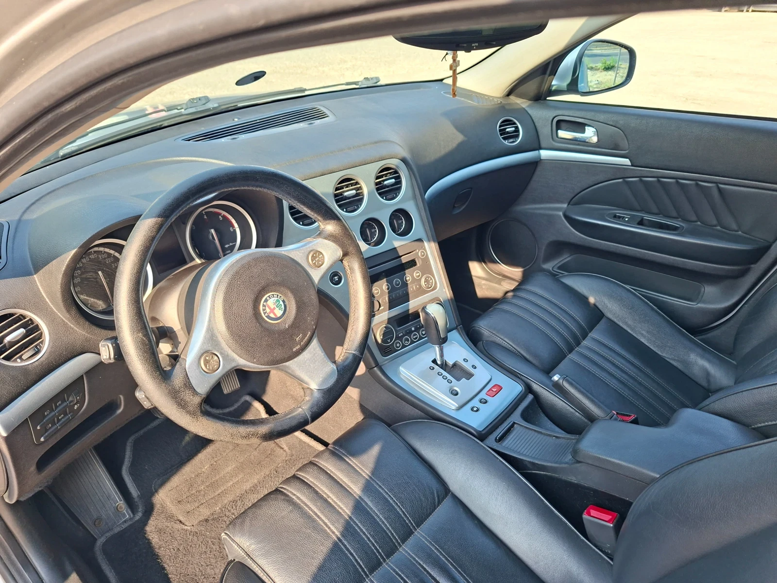 Alfa Romeo 159 2.4JTDm, снимка 7 - Автомобили и джипове - 56057063