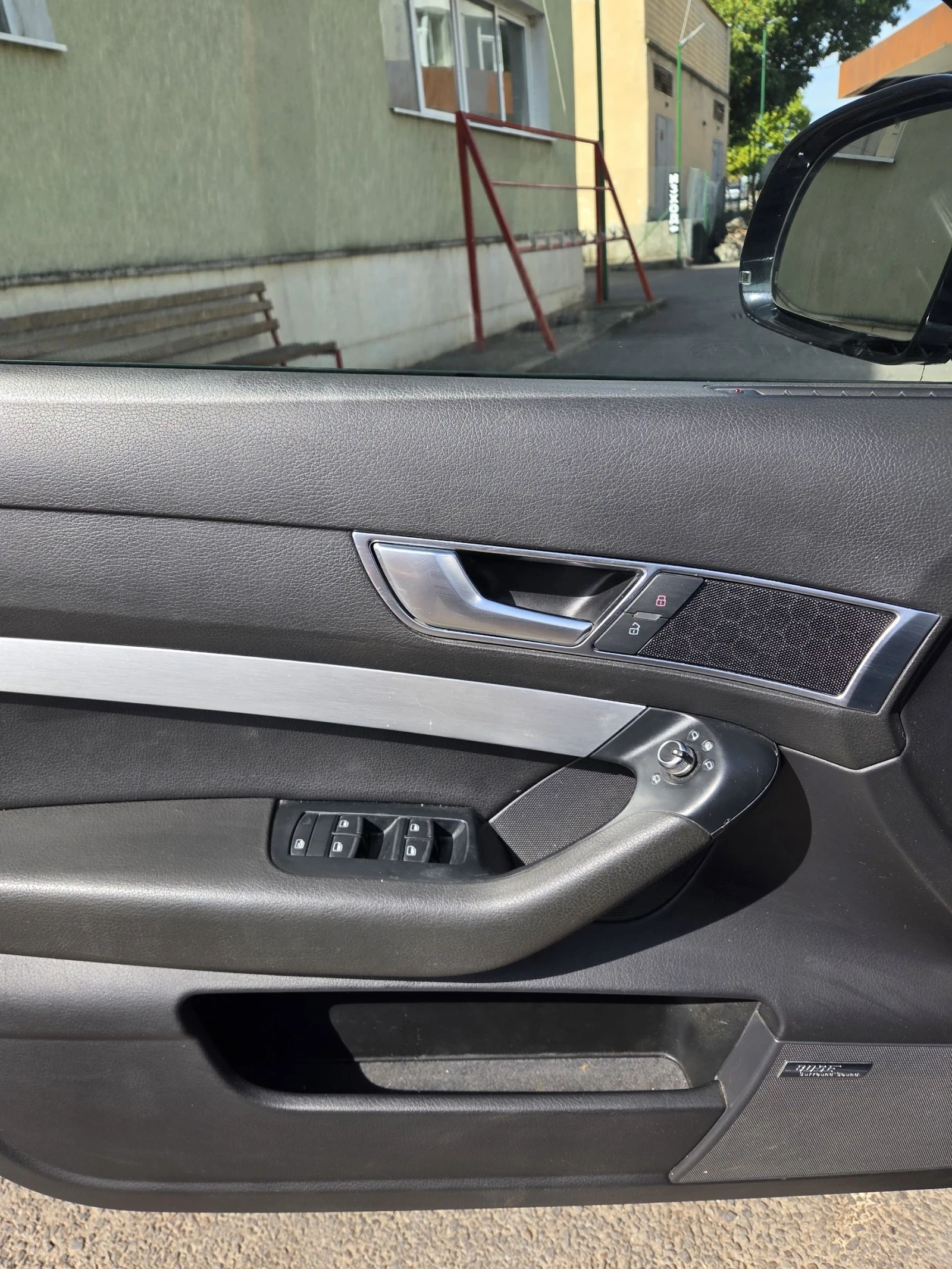 Audi A6 3.0 Quattro //Full S-Line Packet\\, снимка 5 - Автомобили и джипове - 56326595