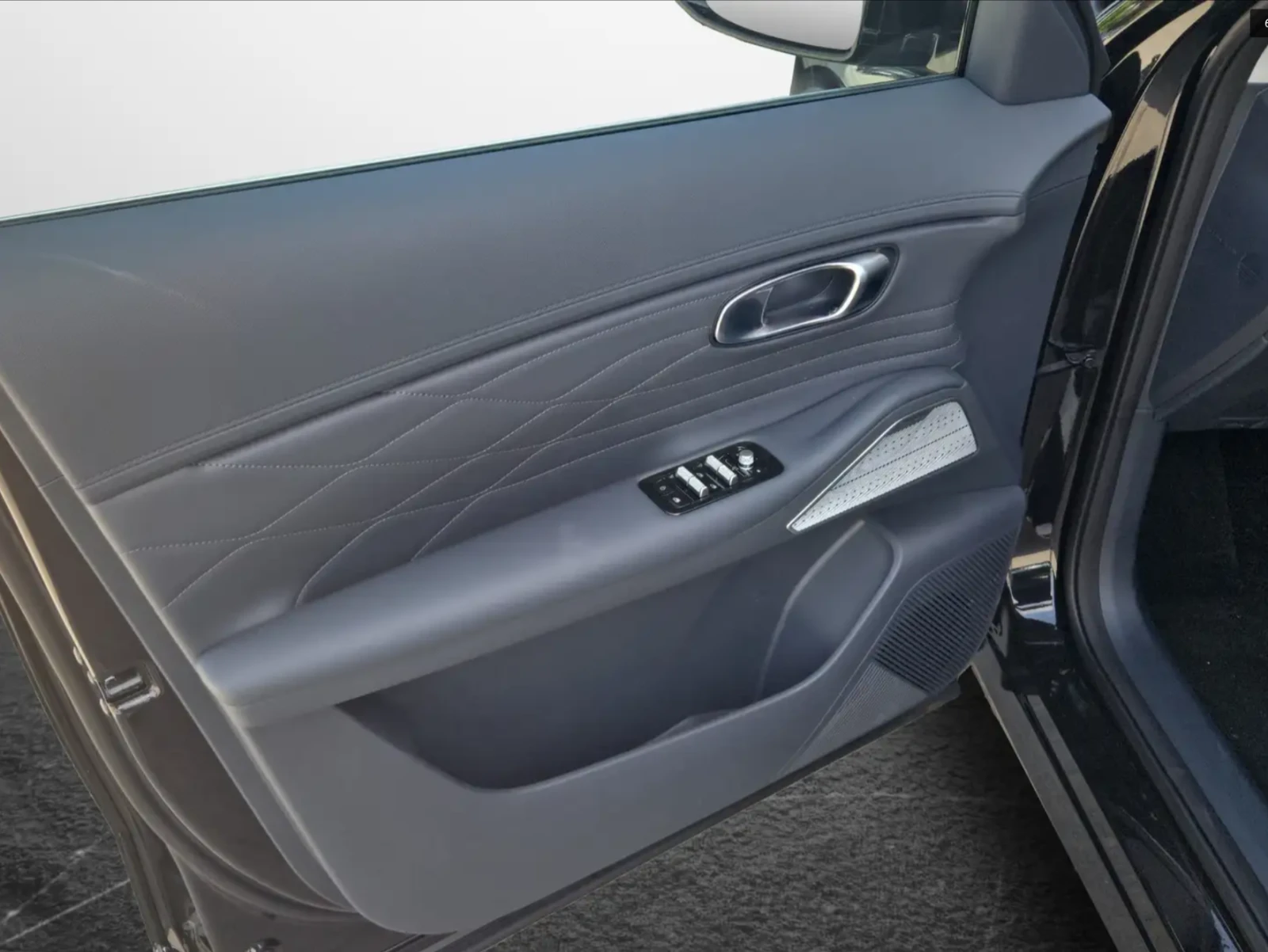 Geely Starray EM-i Plug in Hybrid MAX+ | �����| PANORAMA | ������� | Mobile.bg � ����������� 8