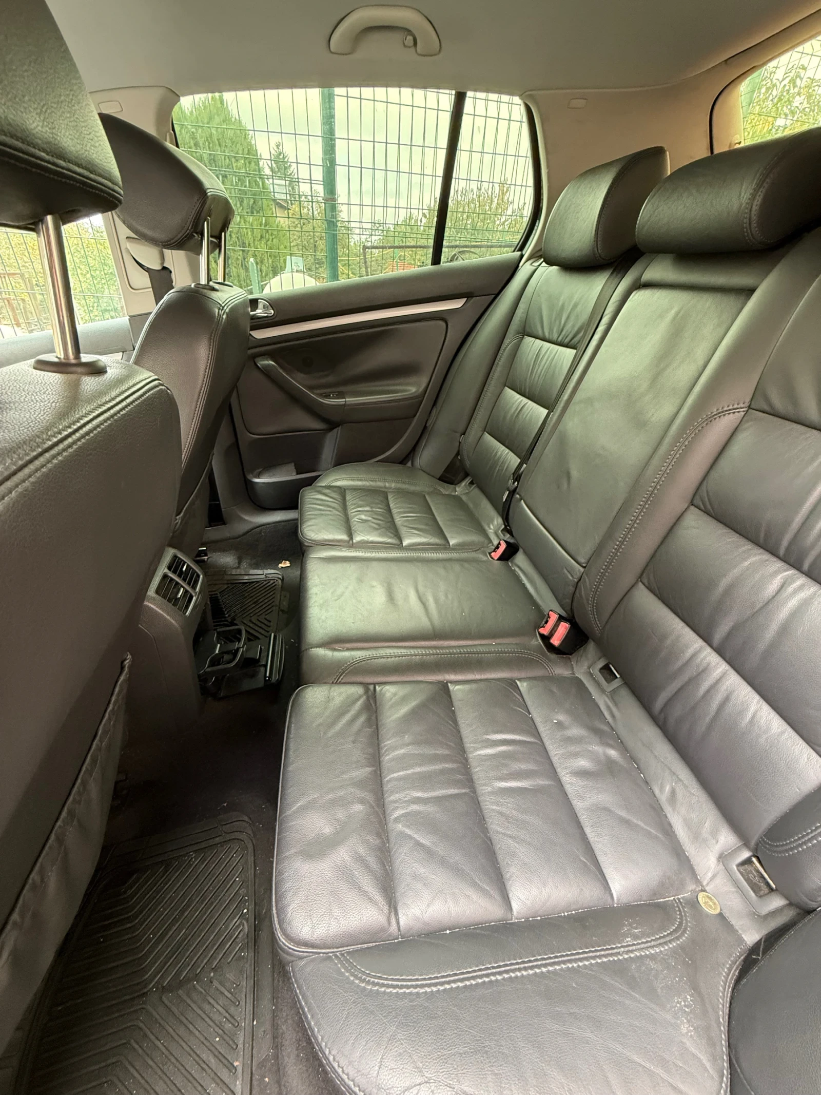 VW Golf, снимка 7 - Автомобили и джипове - 56551444