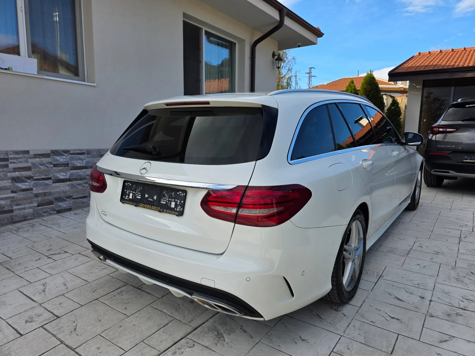 Mercedes-Benz C 250 2.2 CDI AMG, снимка 5 - Автомобили и джипове - 56684395
