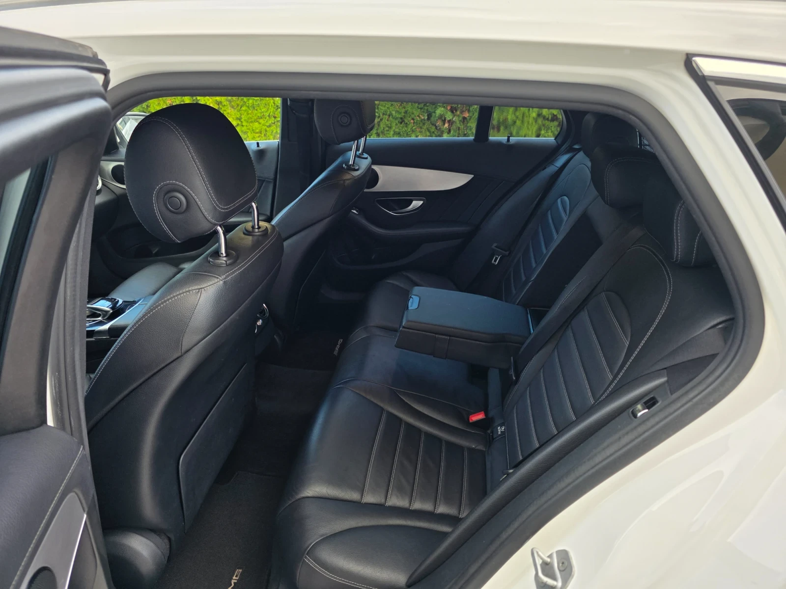 Mercedes-Benz C 250 2.2 CDI AMG, снимка 9 - Автомобили и джипове - 56684395