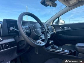 Kia Sportage * LX Fwd | 2 Keys | Cloth | Heated Seats | Acciden, снимка 9