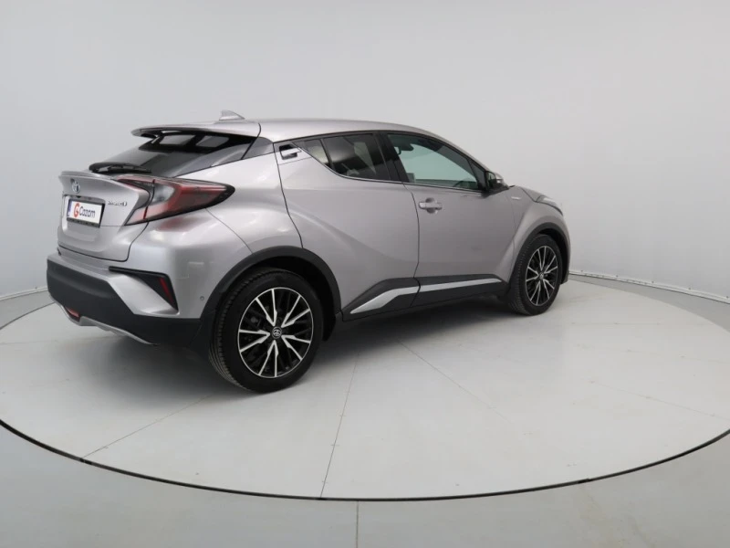 Toyota C-HR 1.8 Hybrid, снимка 8 - Автомобили и джипове - 46561591