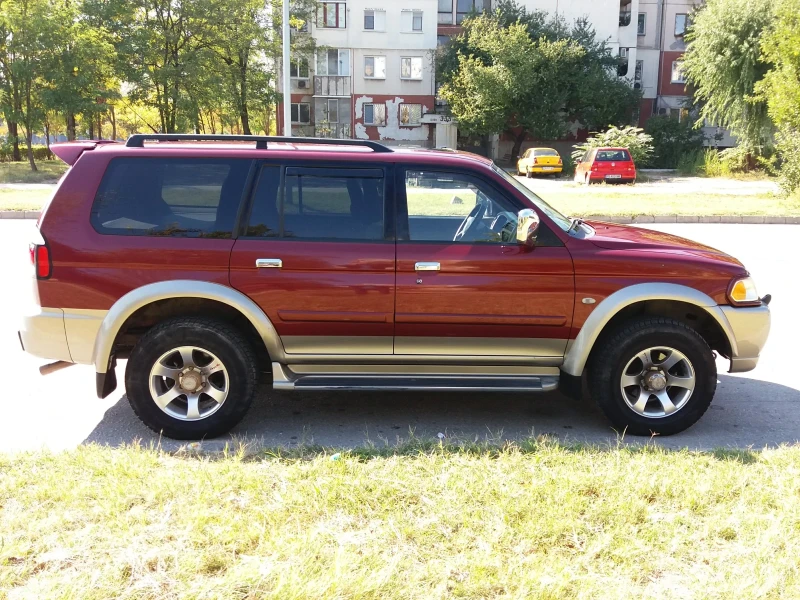 Mitsubishi Pajero sport, снимка 4 - Автомобили и джипове - 46969942